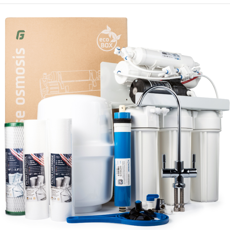 RO6 - System odwróconej osmozy z pompą